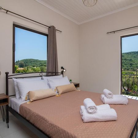 Arokaria Apartment อลิกานาส ภายนอก รูปภาพ